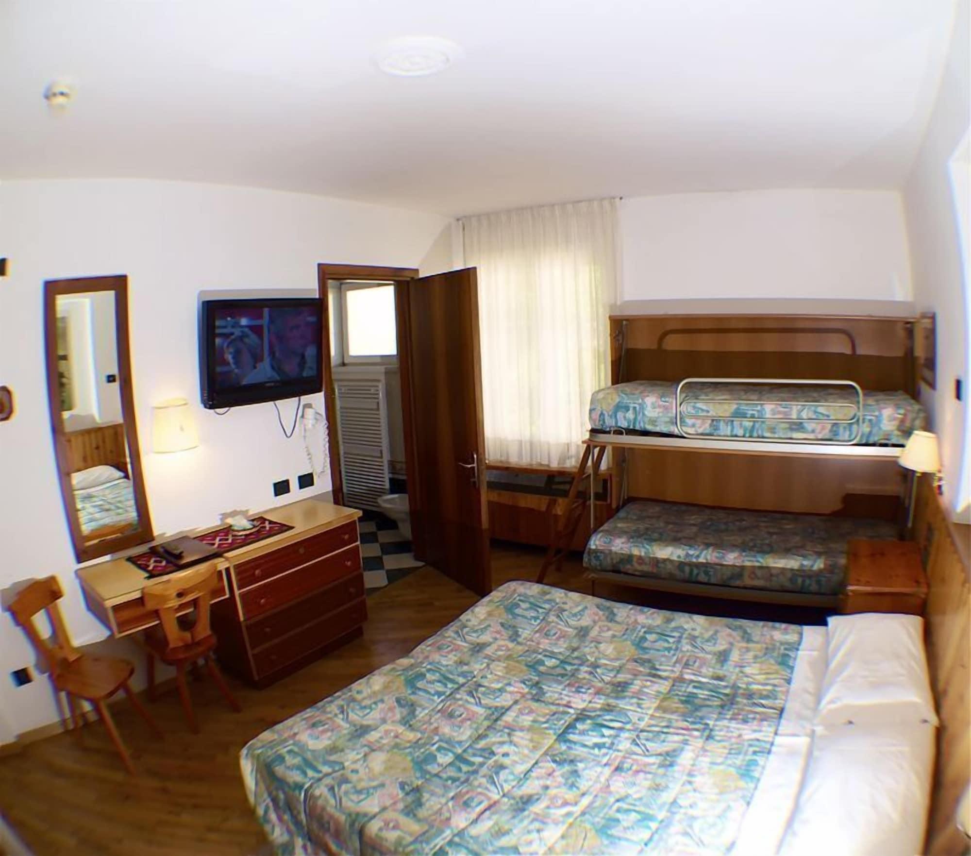 Laurino Hotel Moena Bagian luar foto