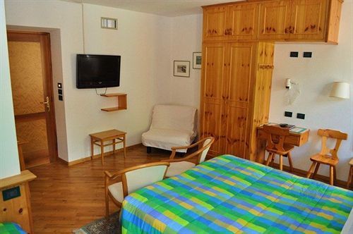 Laurino Hotel Moena Bagian luar foto